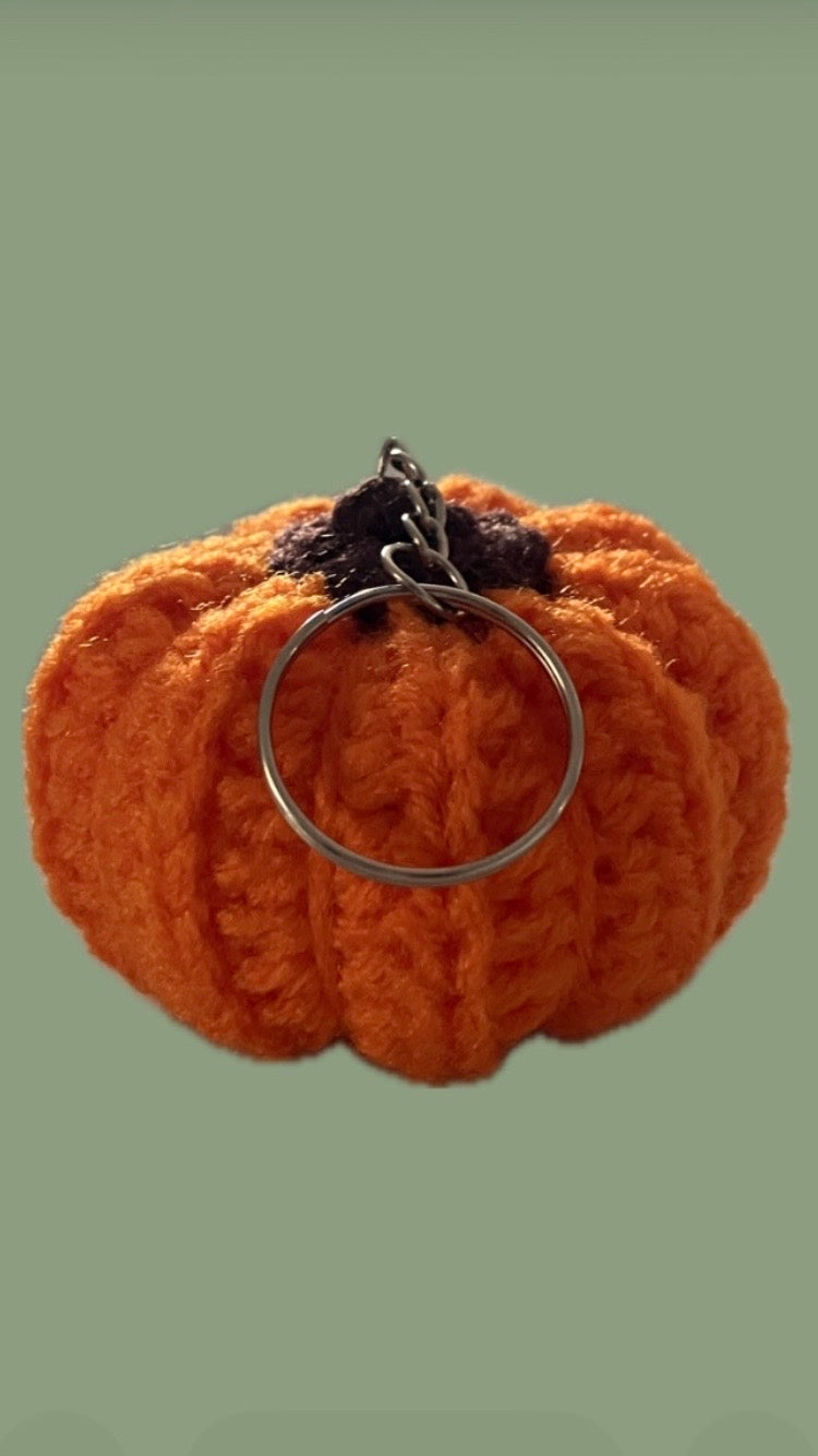 Pumpkin keychain🎃